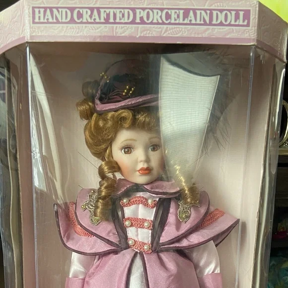 NWT Hand Crafted Pretty in Pink- “Collectable Memories” Doll, Elegant, FunGifts🎄 - Picture 5 of 16